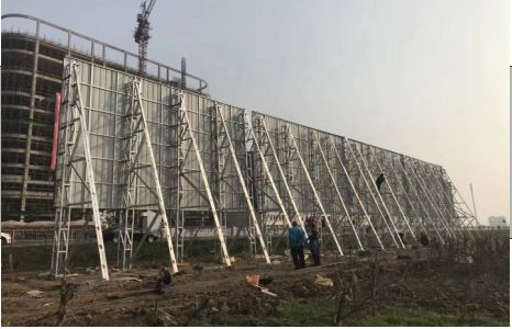 石屏凯创教你怎样选择户外广告牌的最佳位置