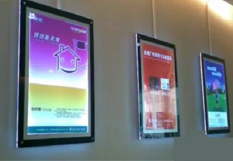石屏什么是超薄灯箱?